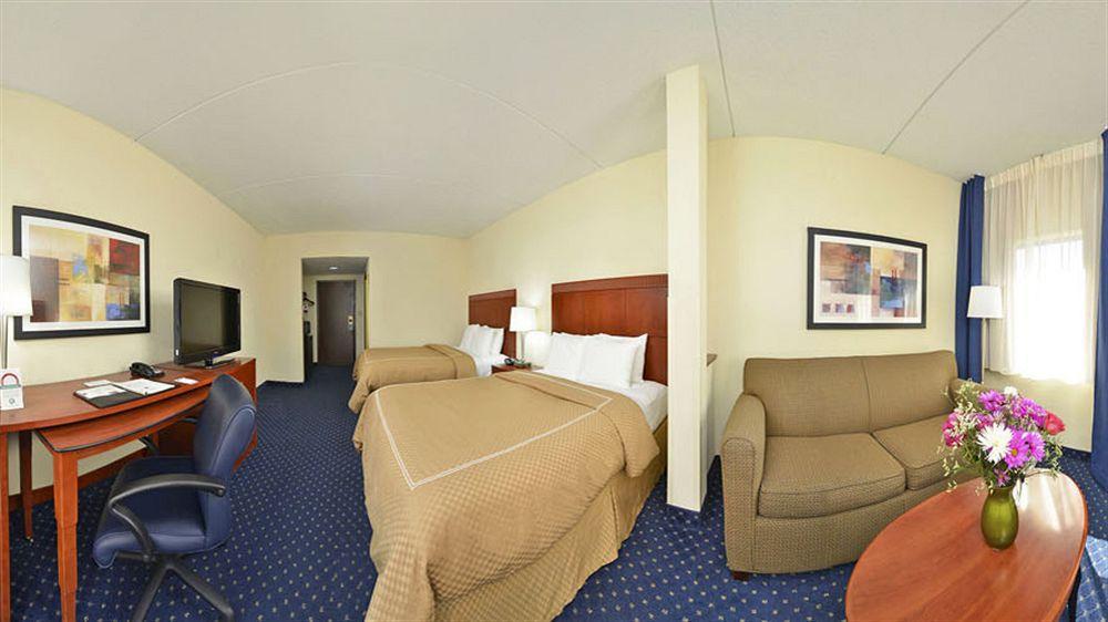 Comfort Suites Outlet Center Asheville Bagian luar foto