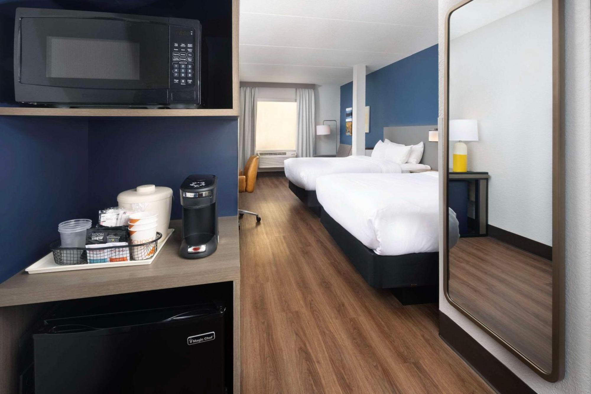 Comfort Suites Outlet Center Asheville Bagian luar foto