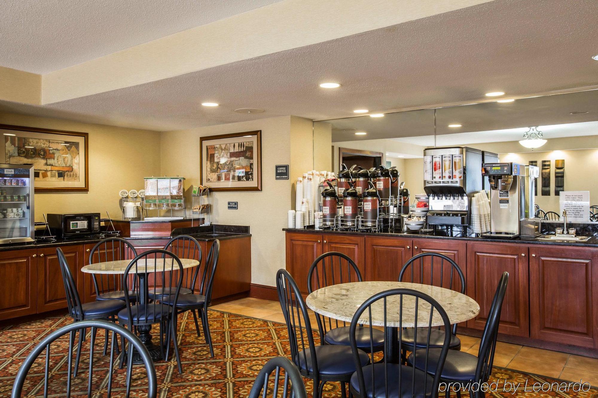 Comfort Suites Outlet Center Asheville Bagian luar foto