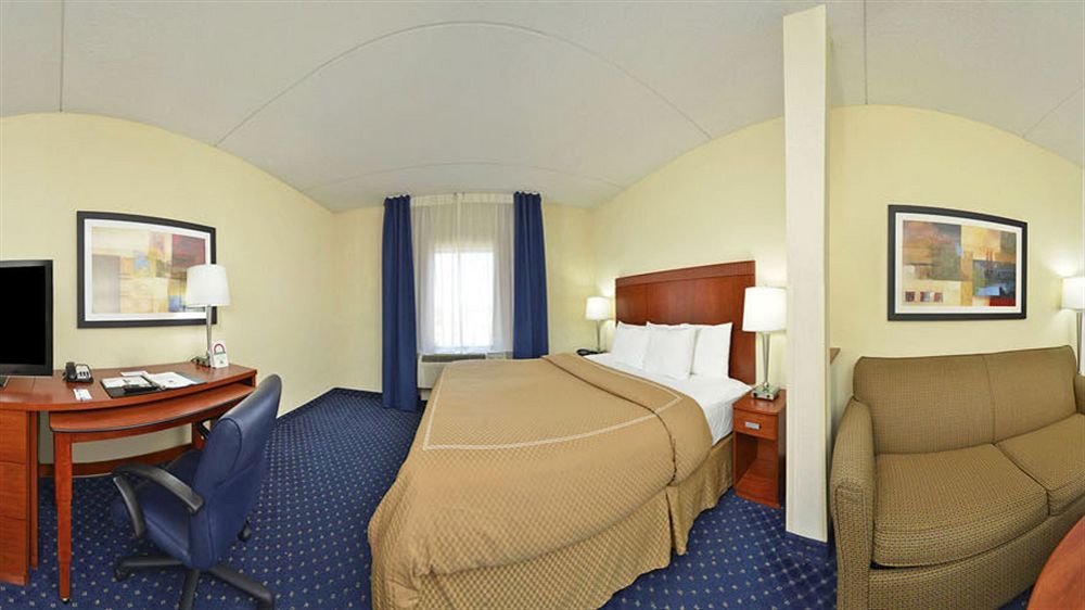 Comfort Suites Outlet Center Asheville Bagian luar foto