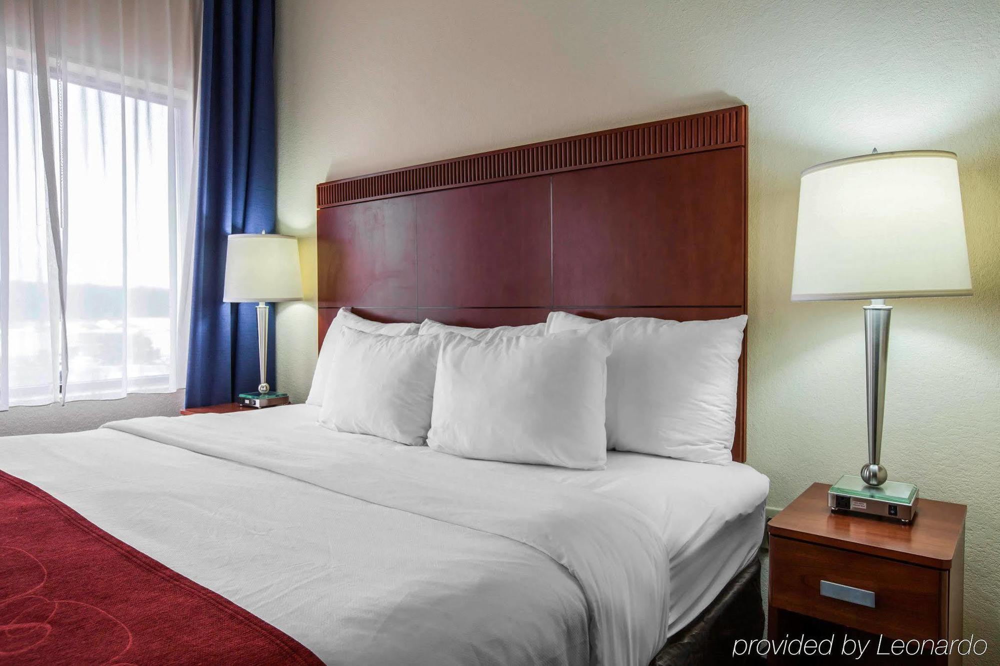 Comfort Suites Outlet Center Asheville Bagian luar foto